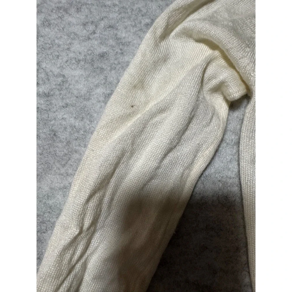Candie's Women's Lightweight Knit Sweater Long sleeve Ivory Cream NWT ;
